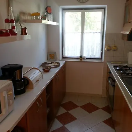 In Sabunike With Terrace, Air Conditioning, Wi-fi, Washing Machine * Privlaka (Zadar)