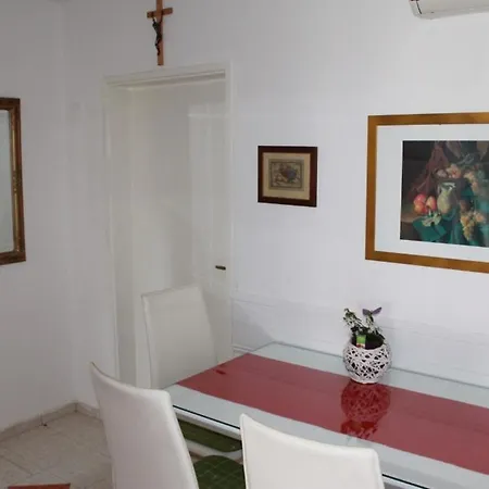 In Sabunike With Terrace, Air Conditioning, Wi-fi, Washing Machine