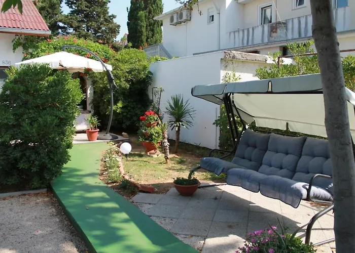 In Sabunike With Terrace, Air Conditioning, Wi-fi, Washing Machine Апартаменты *